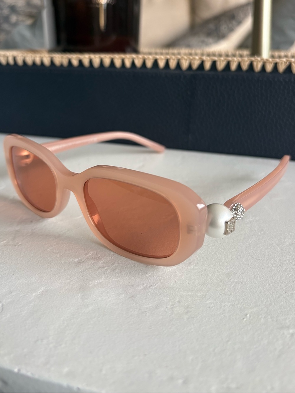 Givenchy 4G Pearl sunglasses in acetate with crystals